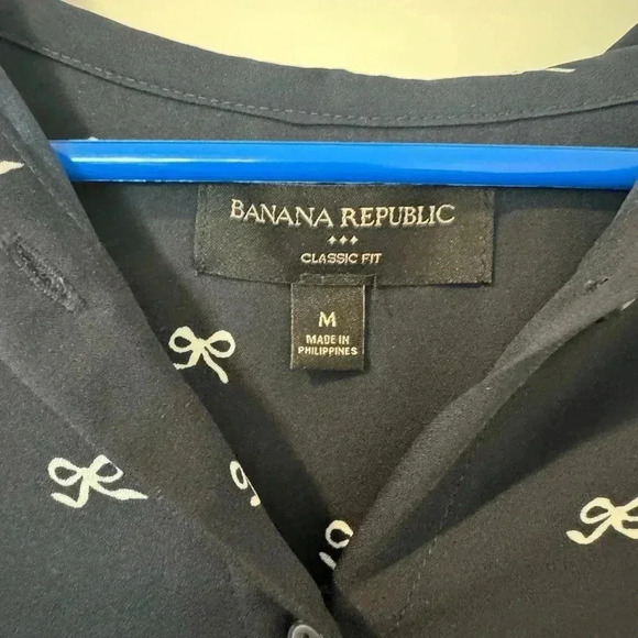Banana Republic Navy Bow Button Up Blouse - Picture 5 of 5
